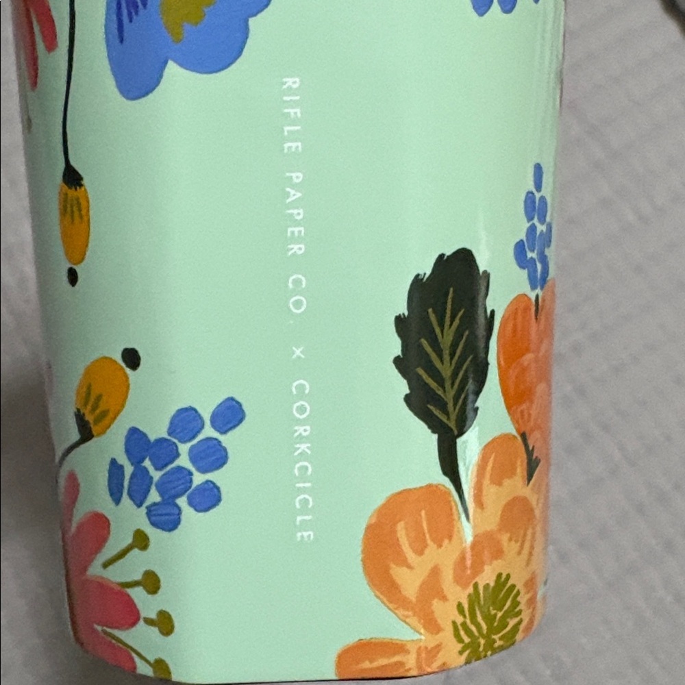 NEW Rifle Paper Co. Mint Floral 24oz. Tumbler with Floral Blooms - Picture 6 of 6